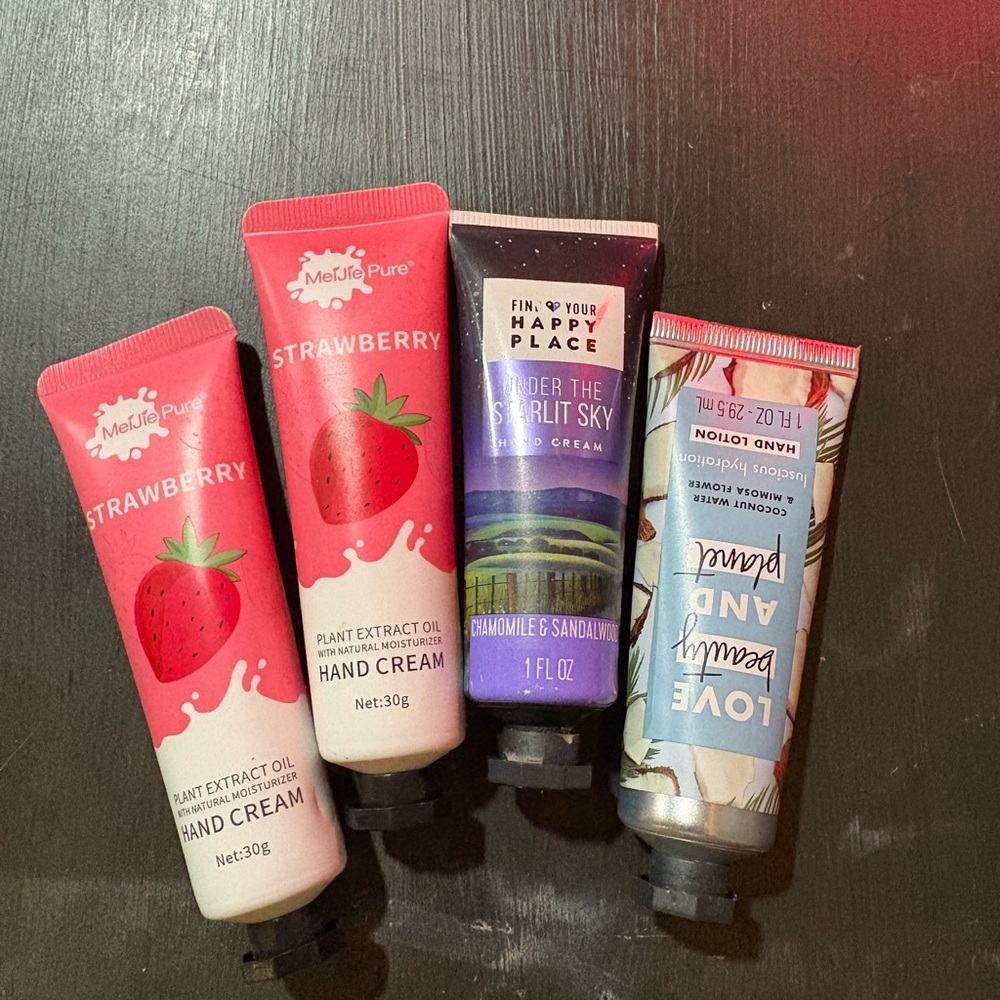 Strawberry Hand Cream Set